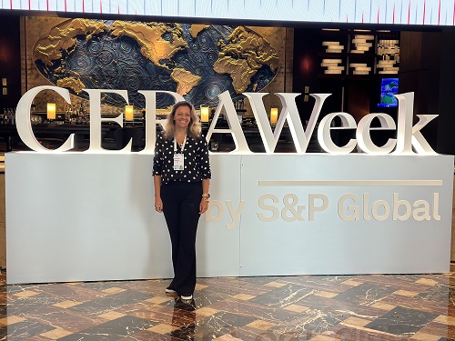 Foto Heloisa - CERAWeek_1.jpeg